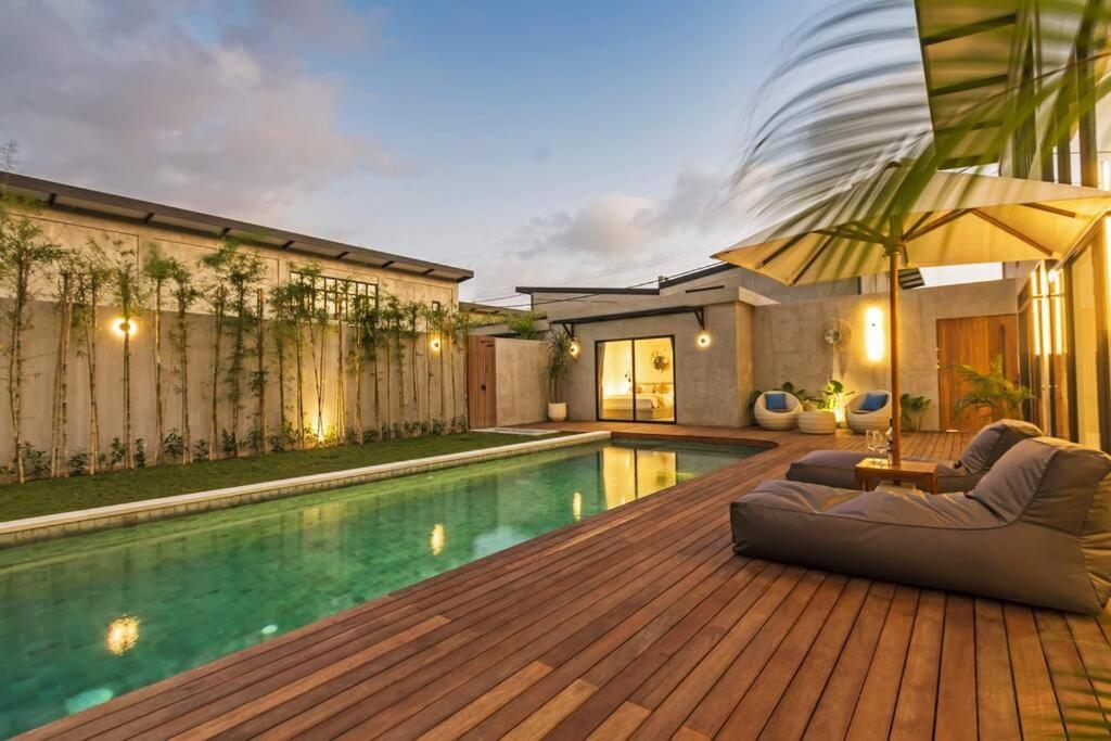 Manresa Villa Bali 4 坎古 外观 照片